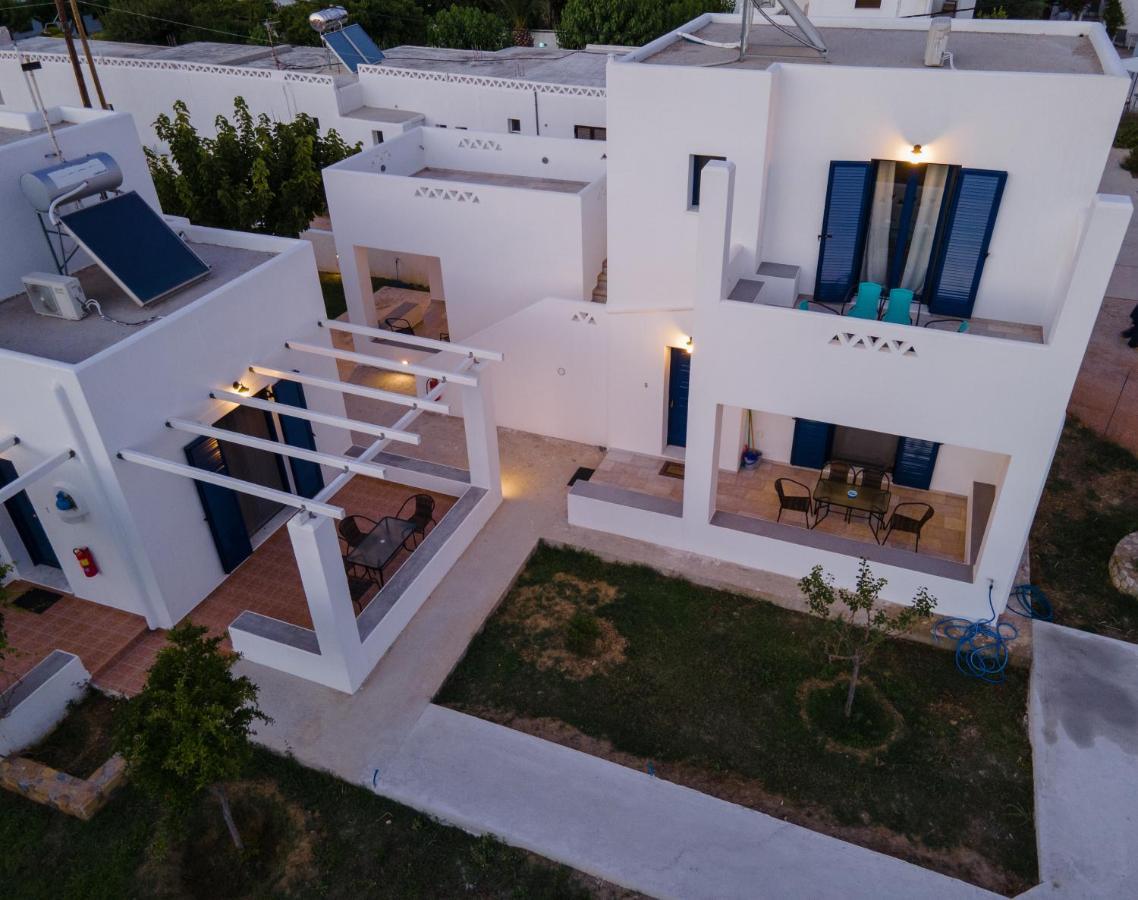 Liostasi Houses Скирос Екстериор снимка