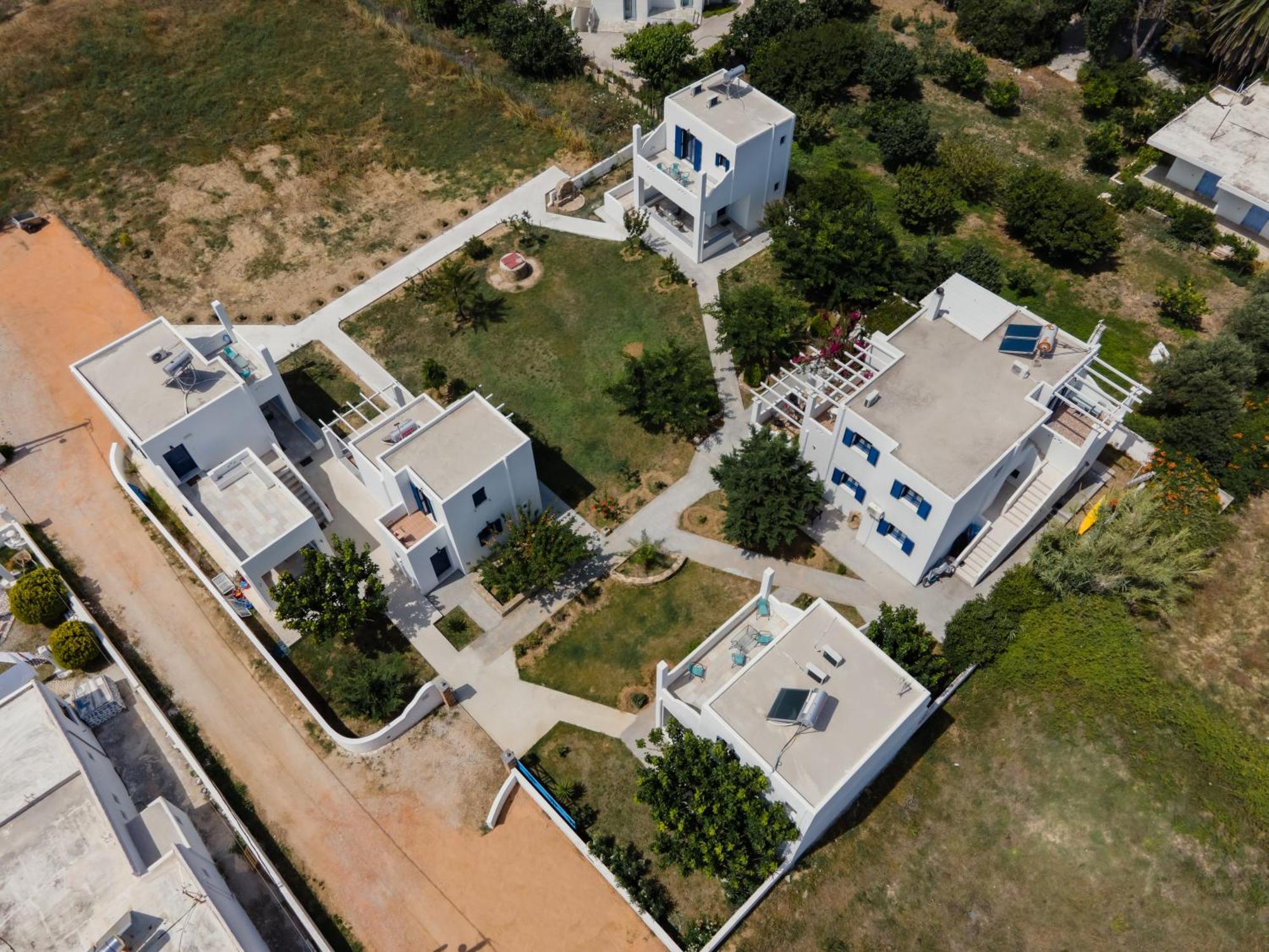 Liostasi Houses Скирос Екстериор снимка
