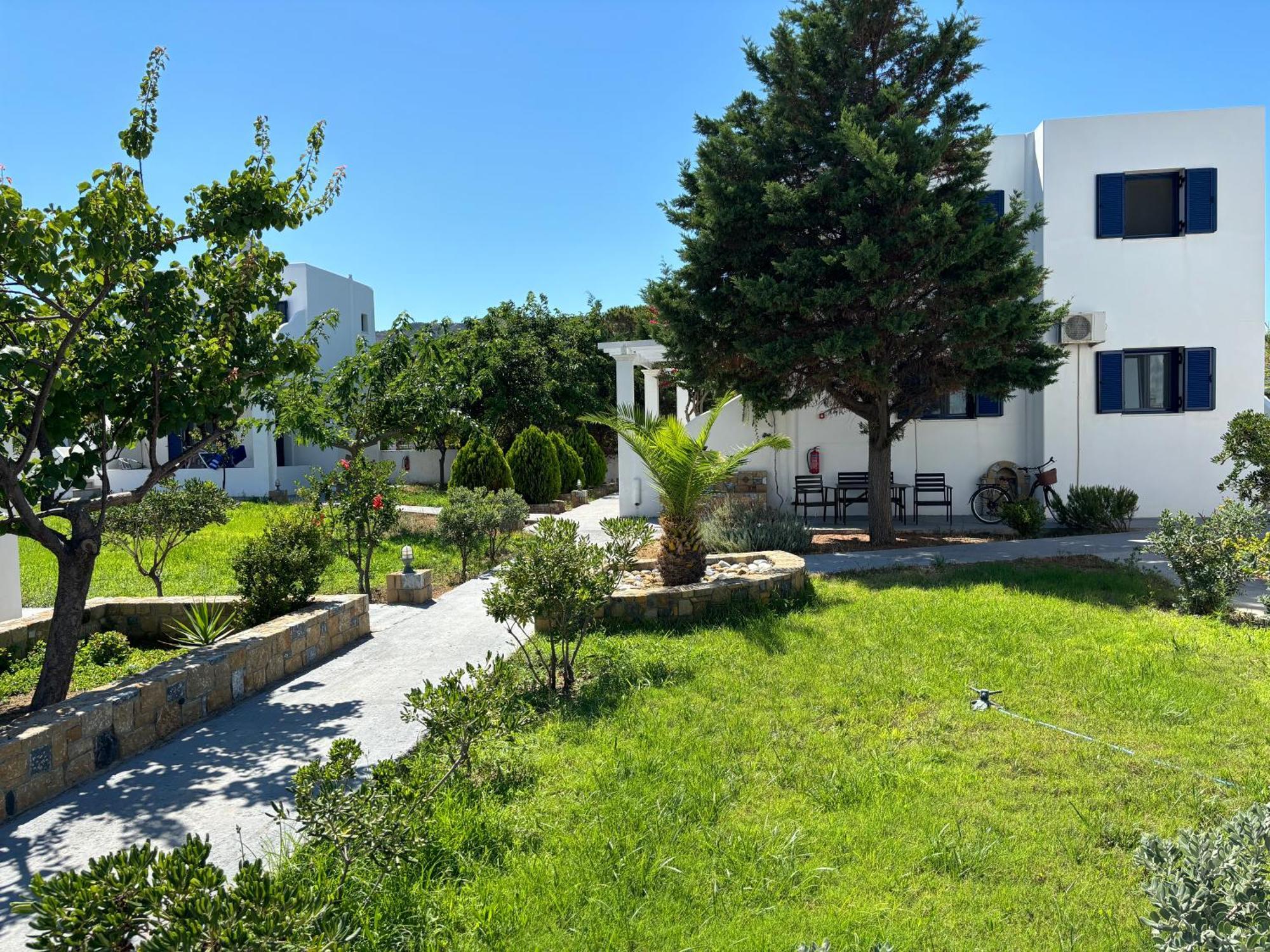 Liostasi Houses Скирос Екстериор снимка