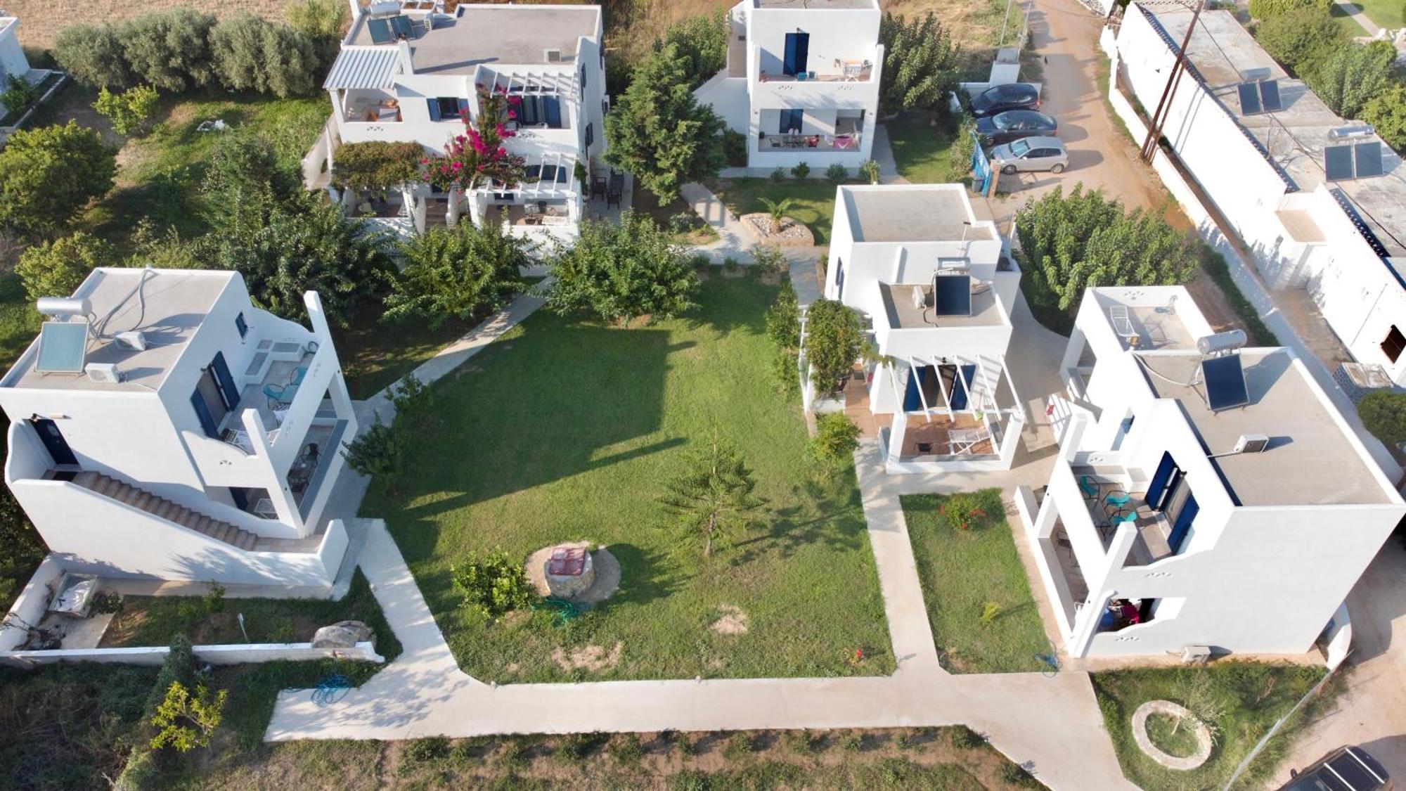 Liostasi Houses Скирос Екстериор снимка
